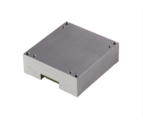 BWS688B - Dispositivo de alta resistência a choques concebido para a navegação, controlo e medição dinâmicos de veículos em movimento